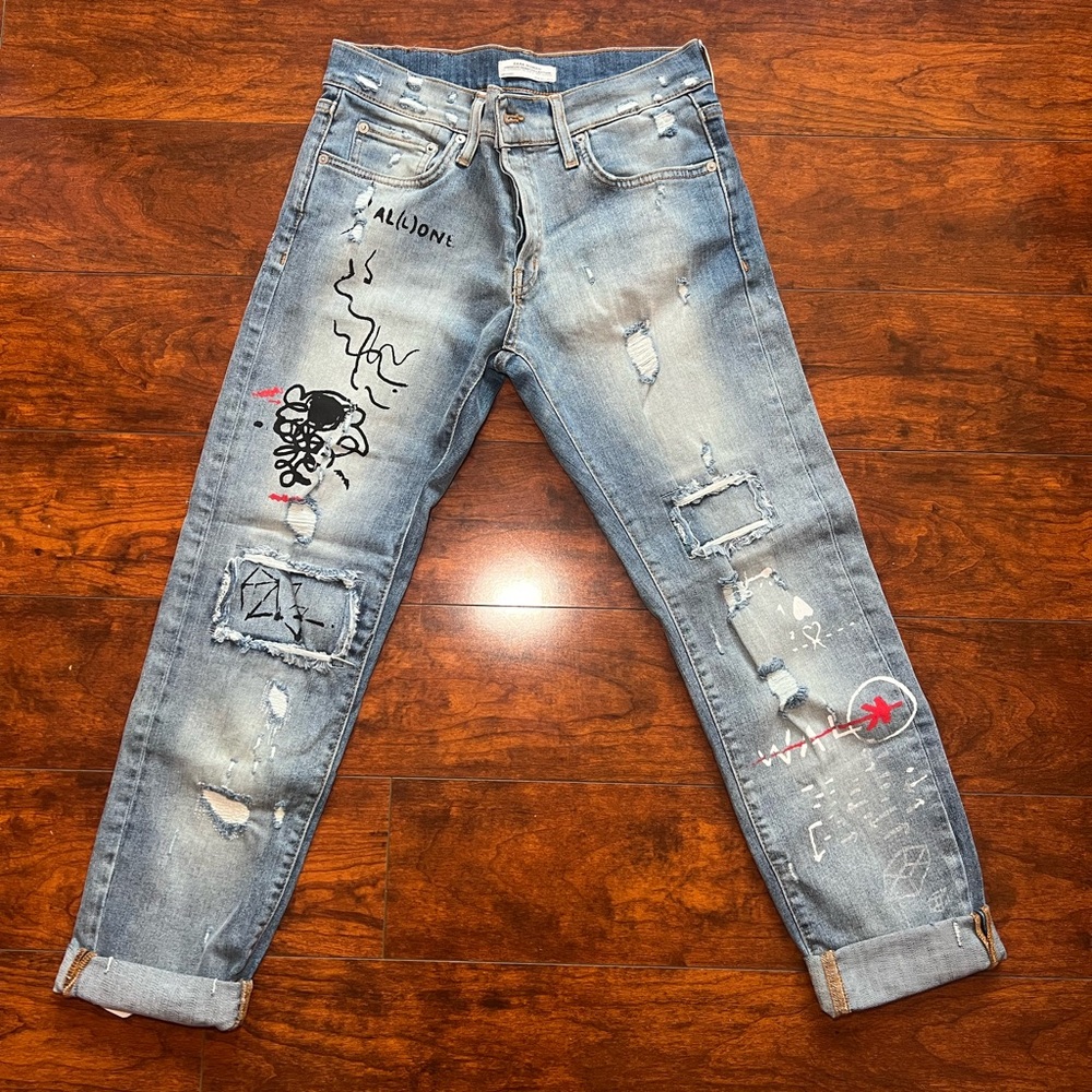 Zara Low Rise Graphic Jeans